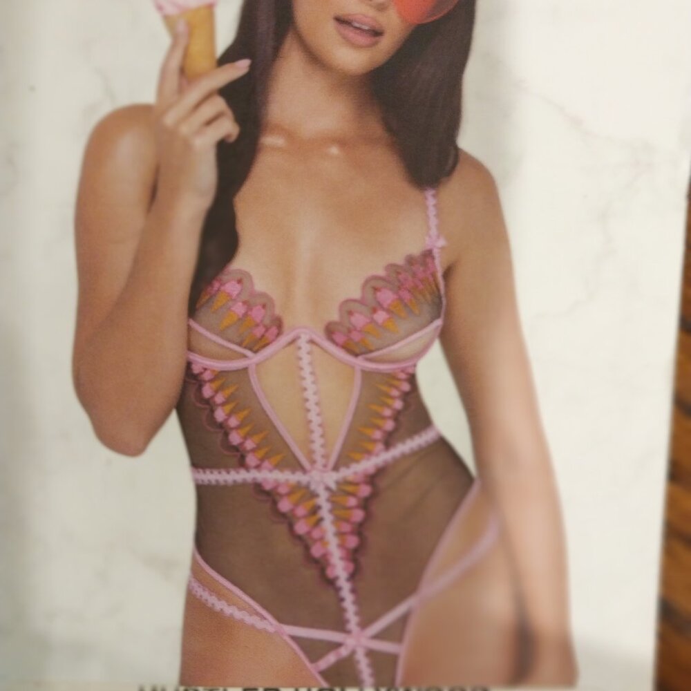 Roma Strawberry Sherbet Teddy Pink/Black Size Small